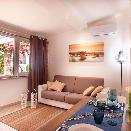 Вилла Casa Petunia Саррок Экстерьер фото