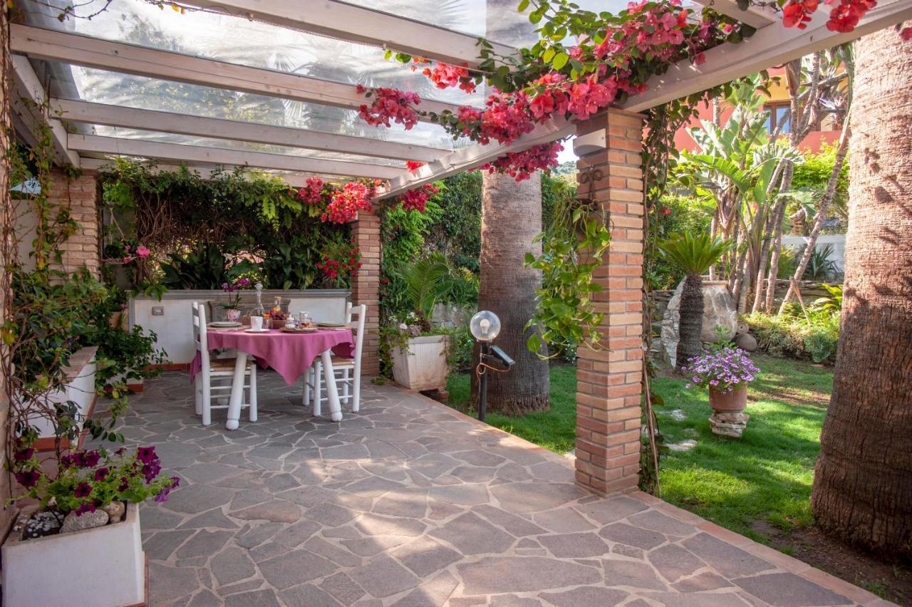 Вилла Casa Petunia Саррок Экстерьер фото